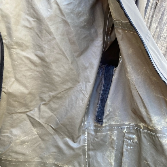 Women's Chrome Industries Camo LS Hooded Jacket M Windbreaker Full Zip Nylon - Picture 6 of 12